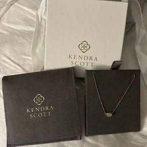 Kendra Scott mini Elisa necklace